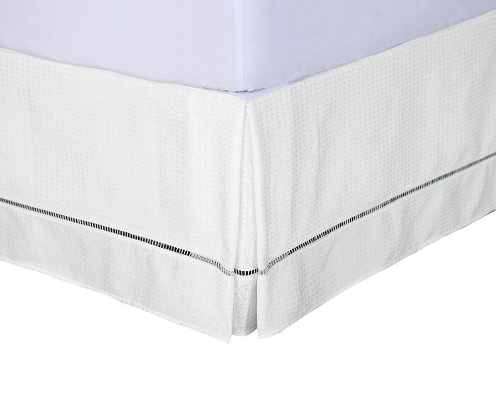 Saia Box Requinte Piquet Ponto Palito Branco - image 0