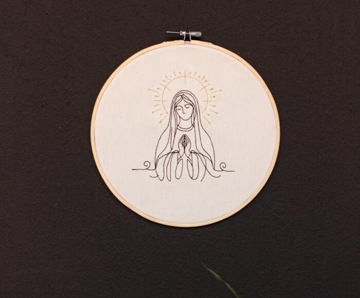 Bordado Decorativo "Nossa Senhora" image number 3