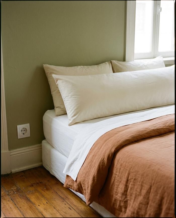 Fronha Hug Bege - 40X130cm image number 2