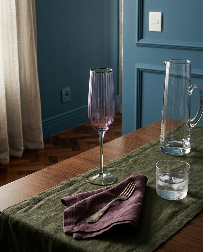 Ta&ccedil;a para Champanhe Lav&iacute;nia Roxo e Verde - image 1