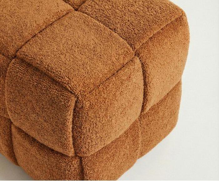 Pufe Cubo em Boucl&eacute; Terracota - image 1