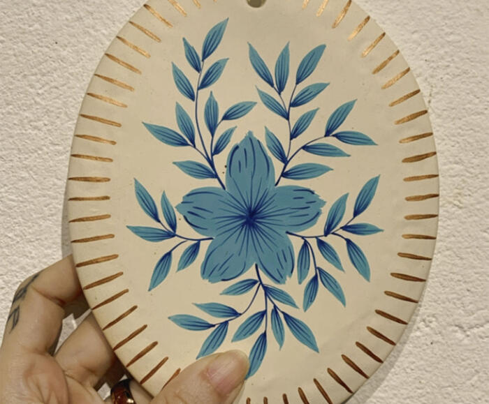 Plaquinha de Parede Floral Azul M&eacute;dio - image 1