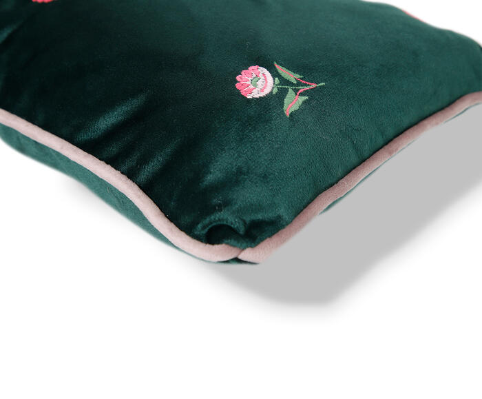 Capa de Almofada Bordada com Vivo Clarice Verde image number 4