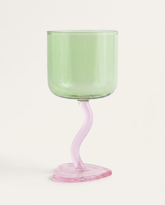 Ta&ccedil;a Heart Verde com Base Rosa - 230ml image number 3