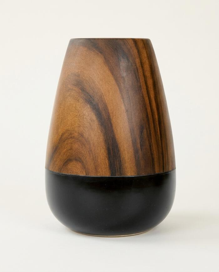 Vaso Redondo em Madeira Dolamita I Preto - image 0