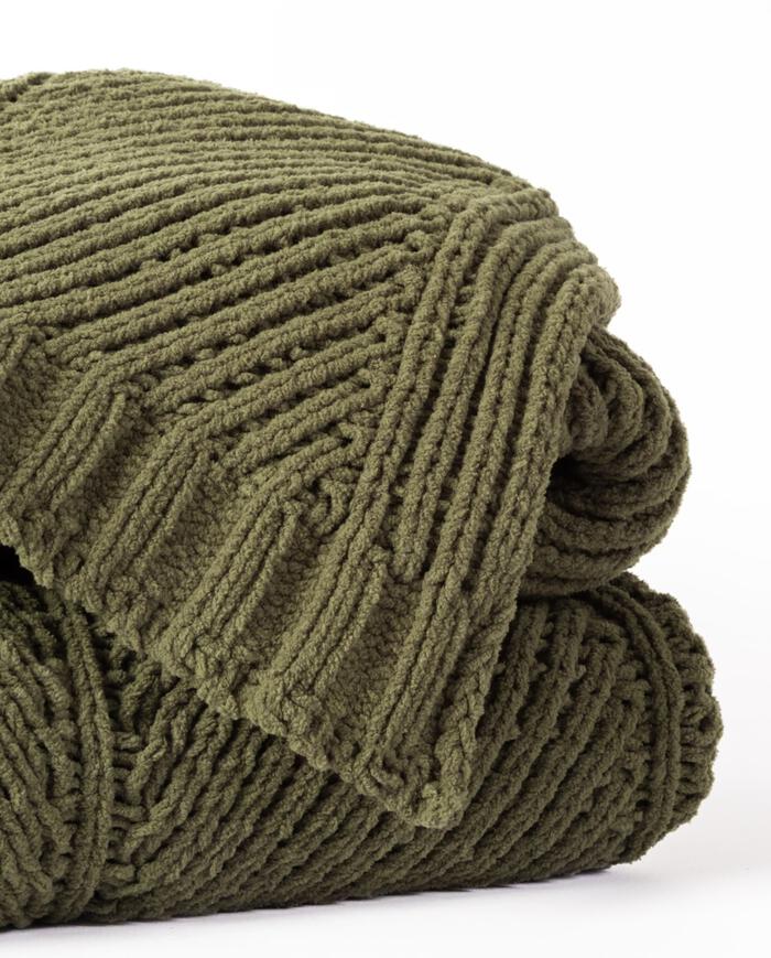 Manta Chenille Tramada Verde Musgo image number 2