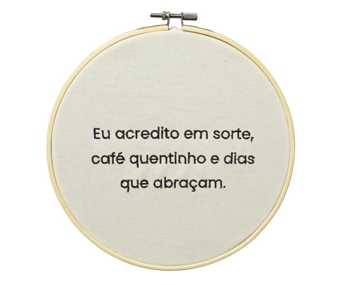 Bordado Decorativo "Caf&eacute; Quentinho e Dias que Abra&ccedil;am" - image 0