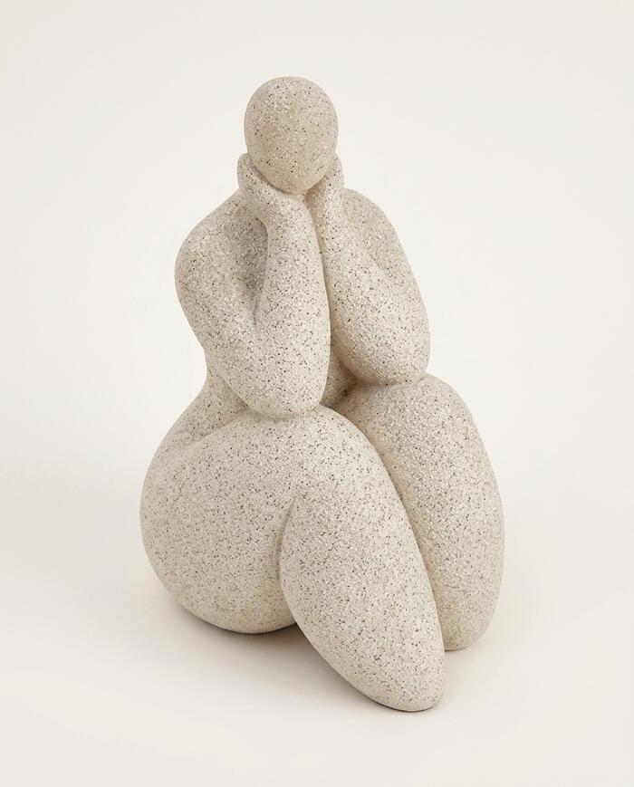 Adorno Decorativo Mulher Posing Bege image number 3