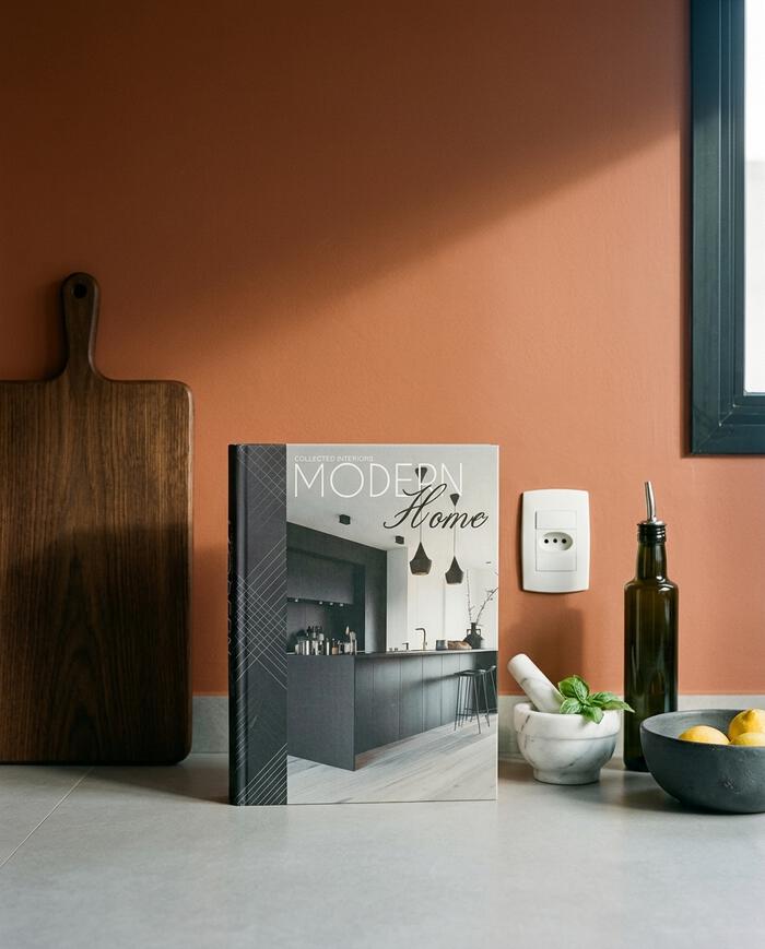 Caixa de Livro Decorativa Modern Home - Collected Interiors image number 2