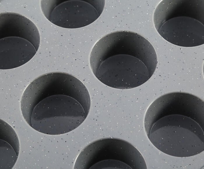 Forma de Silicone com 12 Divis&oacute;rias Dots image number 3