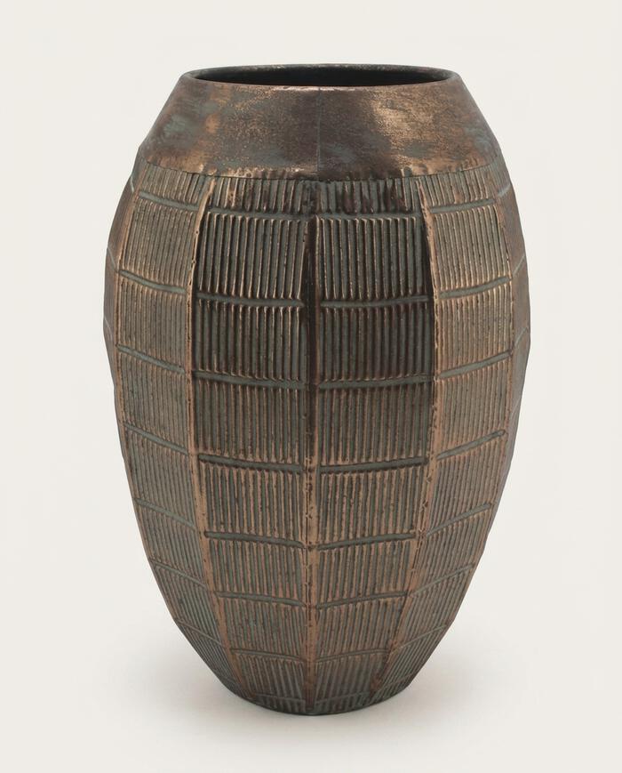 Vaso em Metal Clay II Bronze image number 3