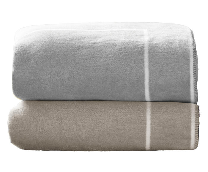 Cobertor Viana Fendi e Off White - image 1