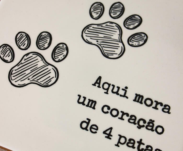Azulejo Decorativo "Cora&ccedil;&atilde;o de Quatro Patas" - image 1
