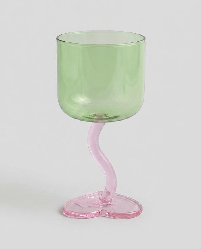 Ta&ccedil;a Heart Verde com Base Rosa - 230ml image number 4