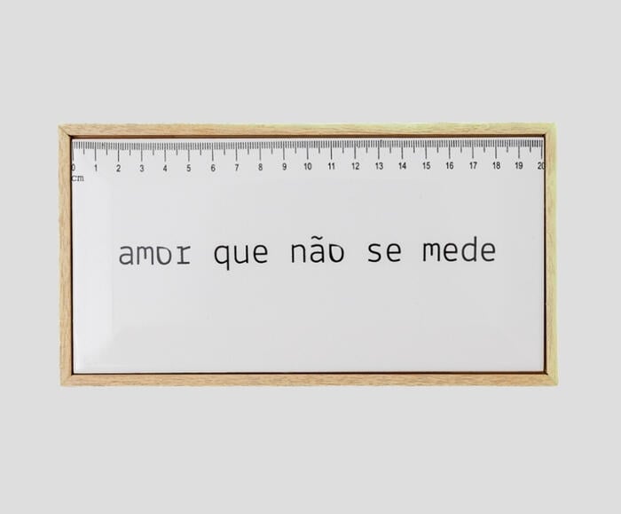 Azulejo Decorativo com Moldura "Amor que n&atilde;o se mede" - image 1