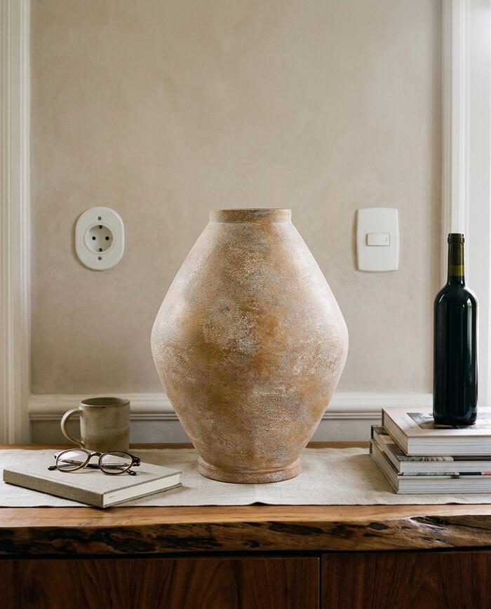 Vaso Farto em Metal Rosa image number 5