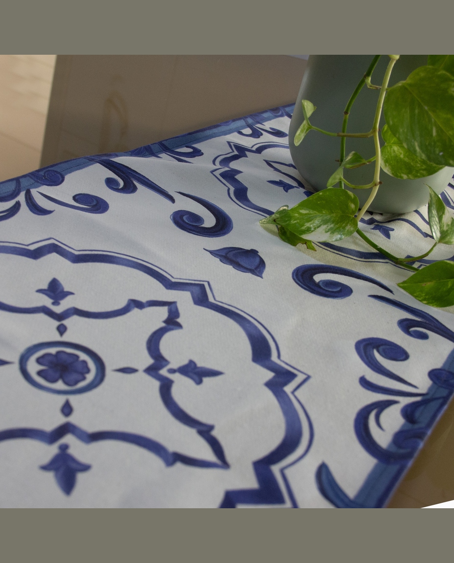 Trilho de Mesa Paix&atilde;o Mediterr&acirc;nea Cru e Azul - image 1
