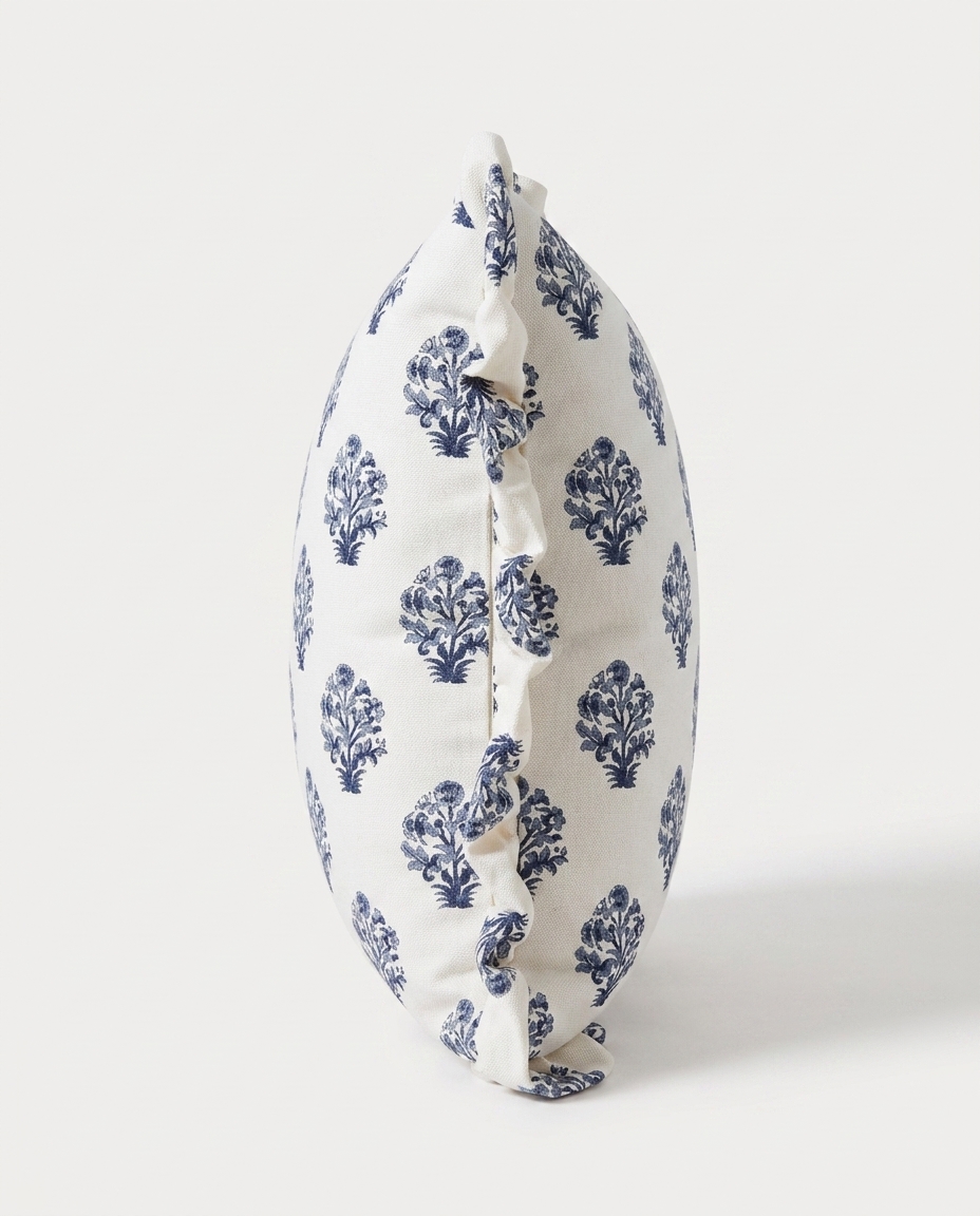 Capa de Almofada Estampada com Babados Floral Poppy Off-White image number 5