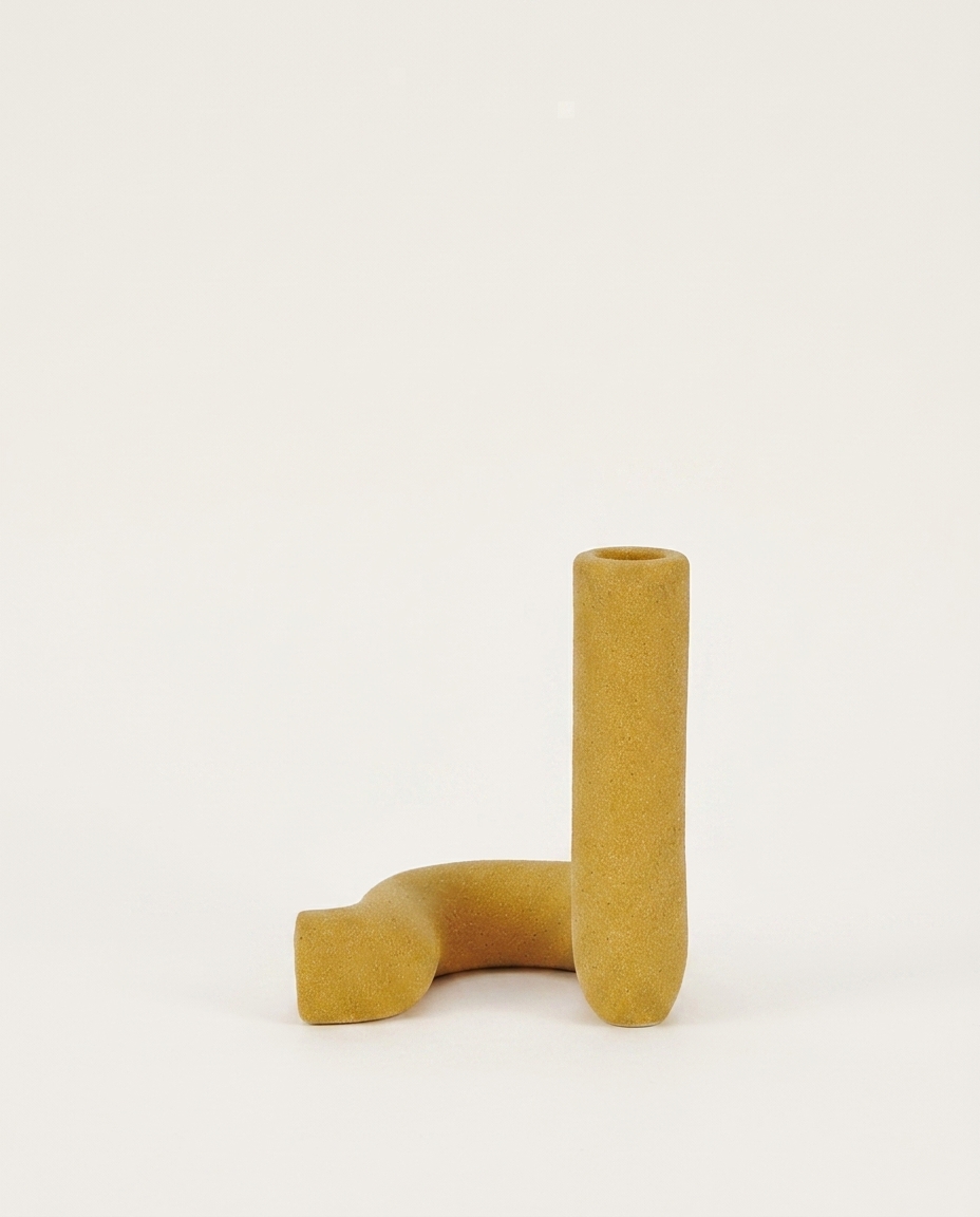 Casti&ccedil;al em Cer&acirc;mica Must Amarelo - image 0