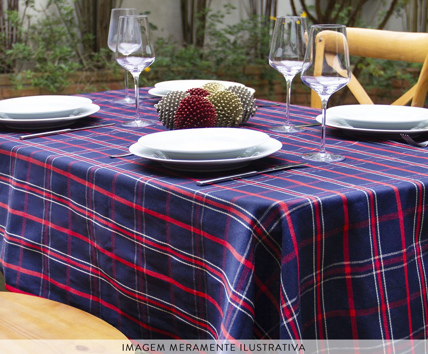 Toalha de Mesa Xadrez Azul e Vermelho image number 2