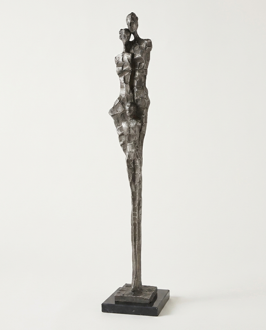 Escultura em Resina Casal Prateado image number 2