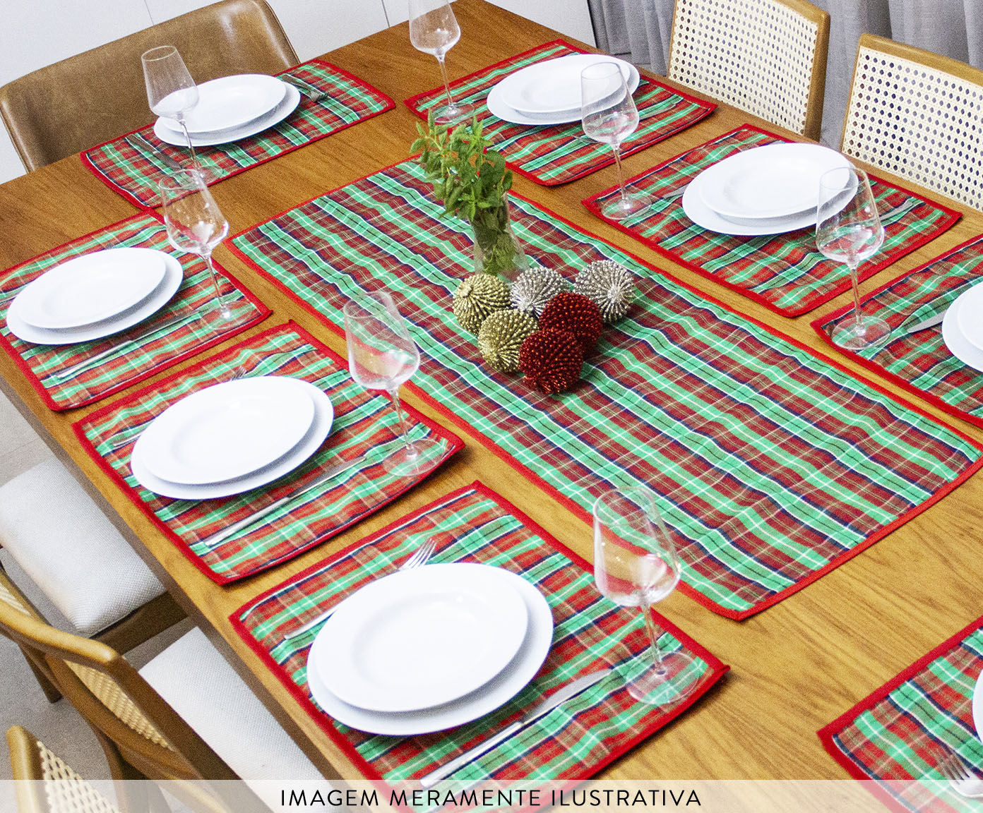 Trilho de Mesa Xadrez Verde e Vermelho image number 1