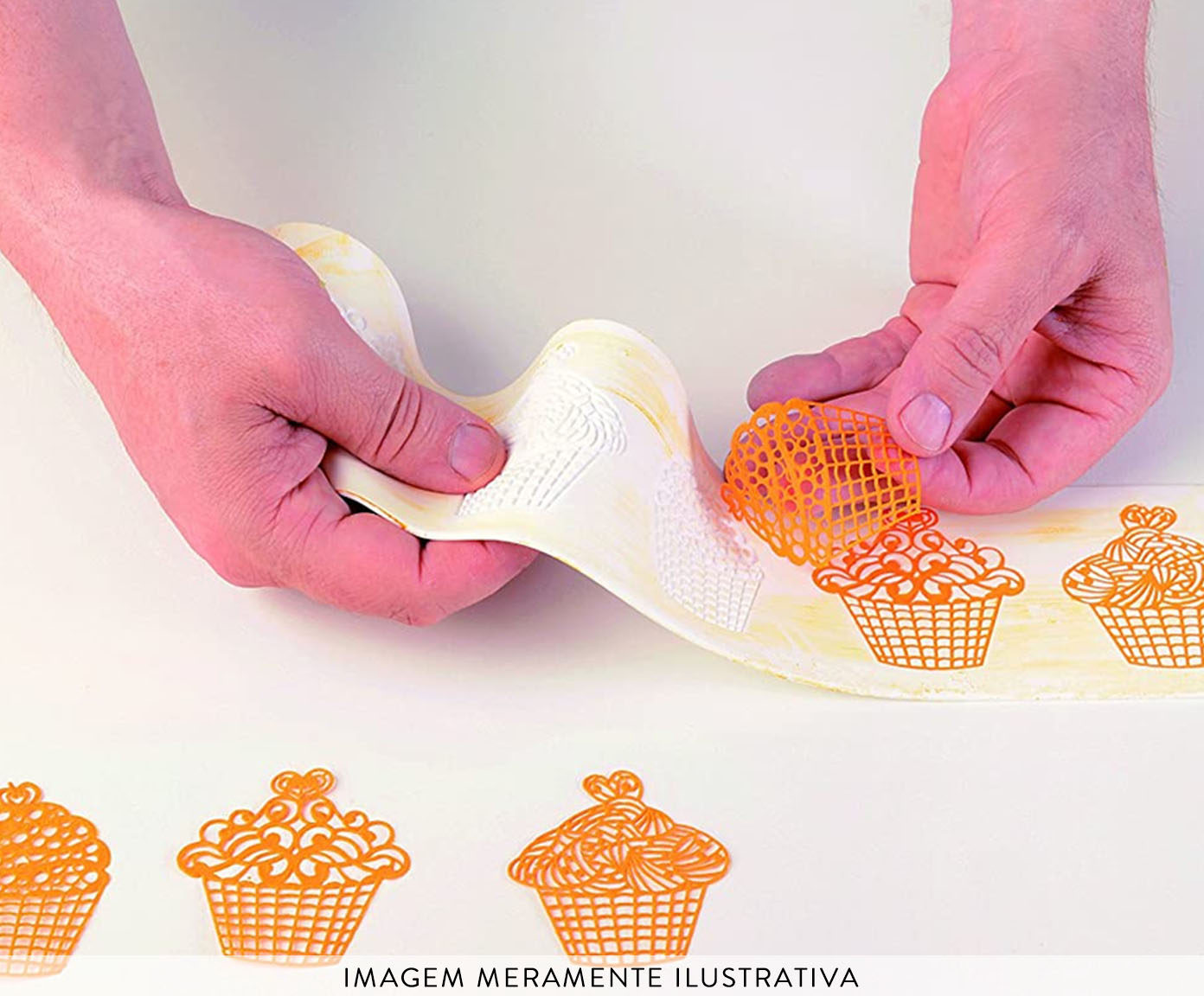 Tapete para Decora&ccedil;&atilde;o de Cupcakes Taste image number 2