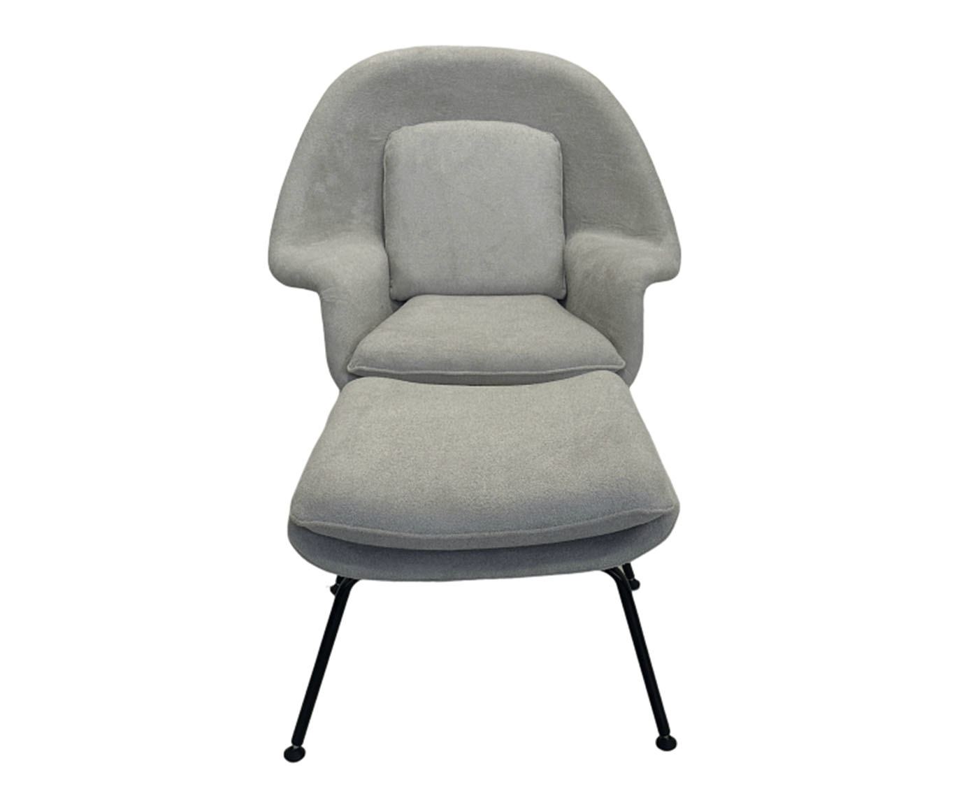 Poltrona Womb Chair com Pufe Revestida  Boucle  Creme image number 1