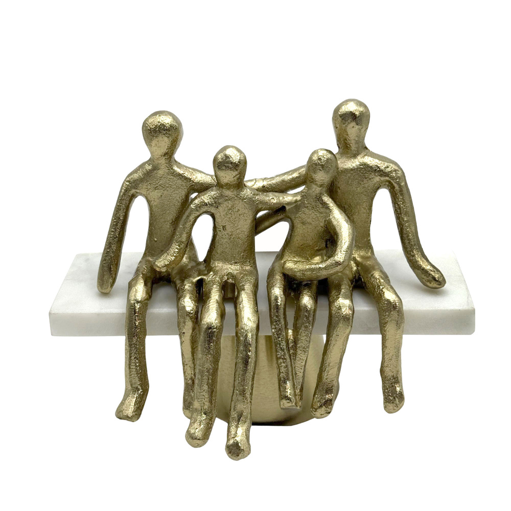 Escultura Decorativa Cria&ccedil;&atilde;o Dourado image number 0