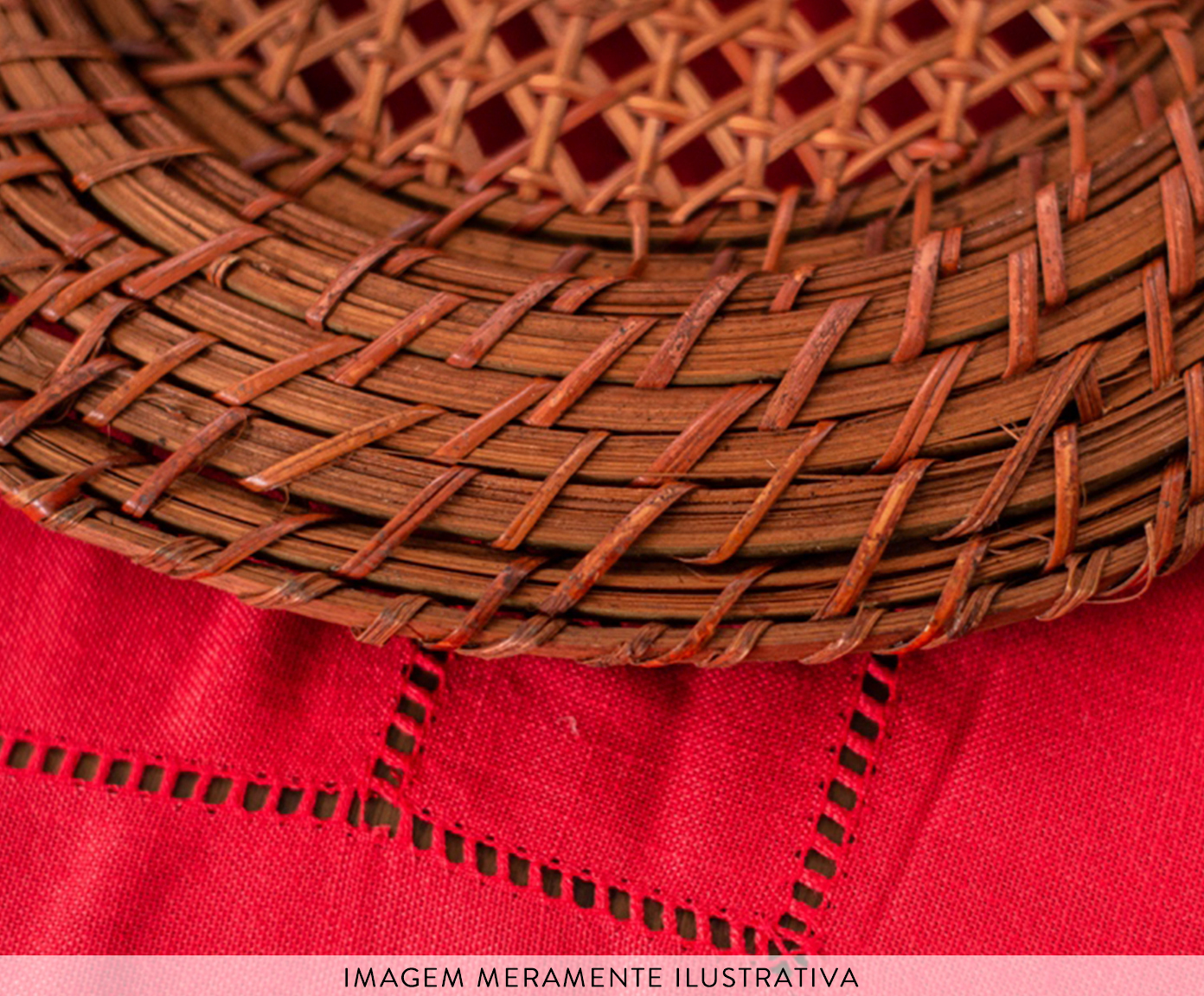 Toalha de Mesa Ponto Ajour Vermelho image number 2