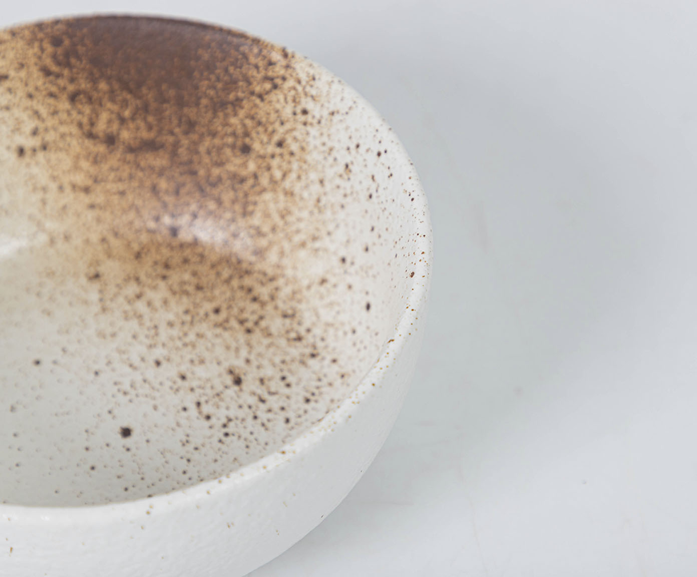 Mini Bowl Lindsay Gold Sal ll image number 3