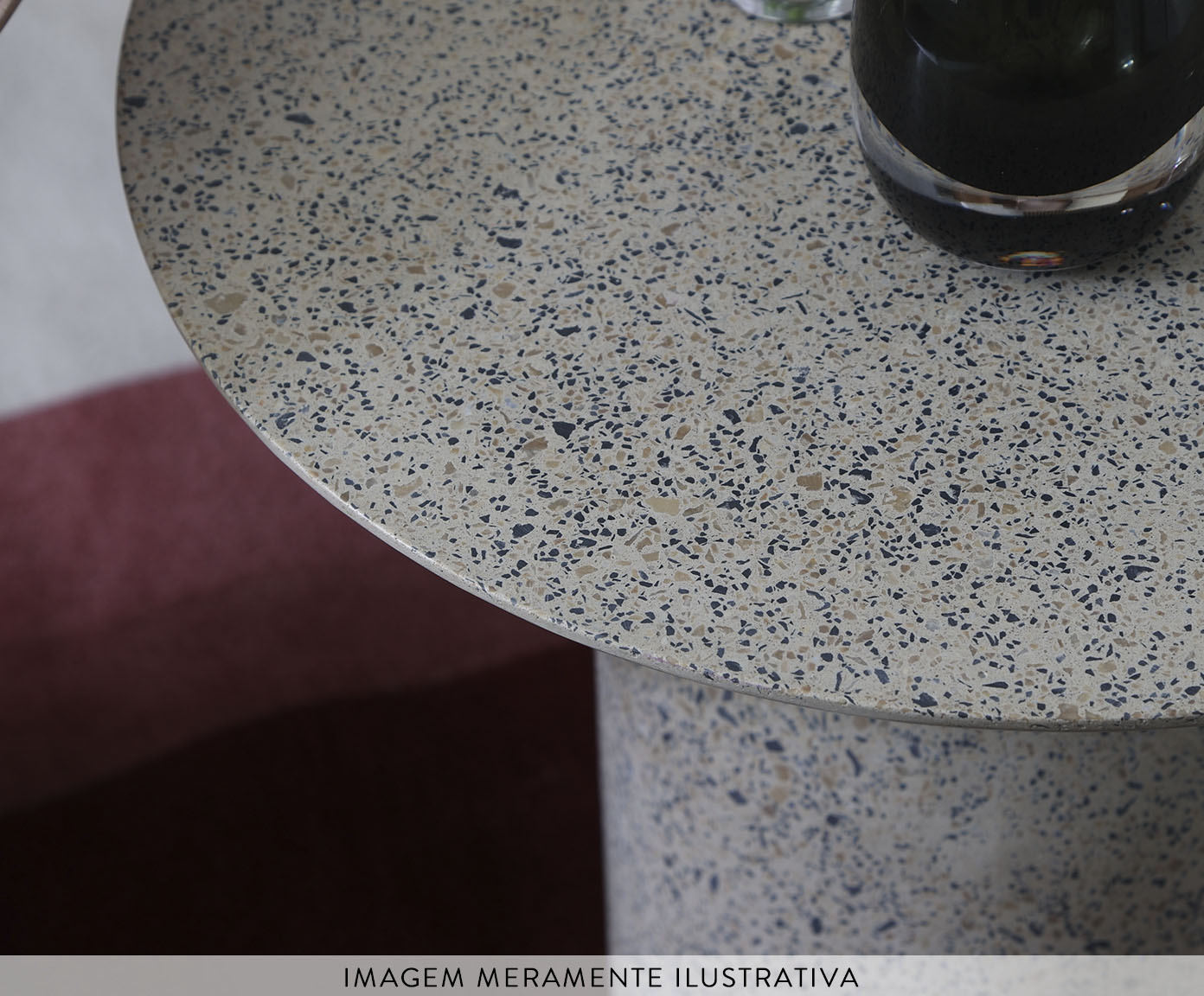 Mesa Lateral M&eacute;dia Brut em Granilite -  Branco image number 10