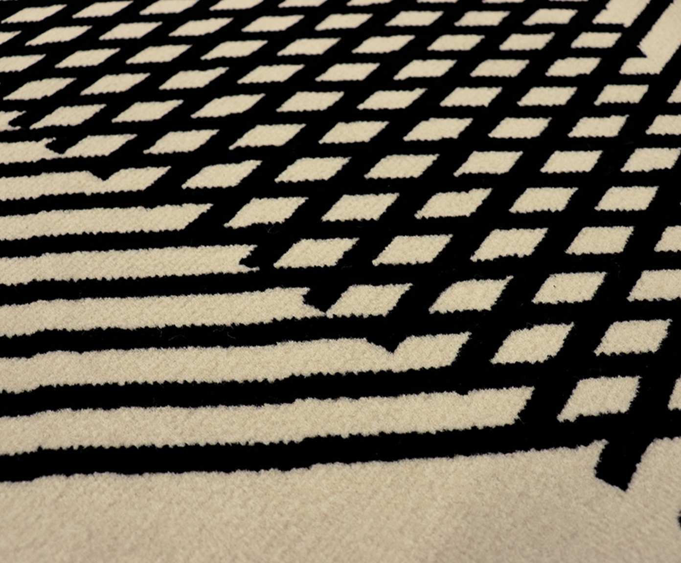 Tapete Trendy Paralelos - Black image number 3