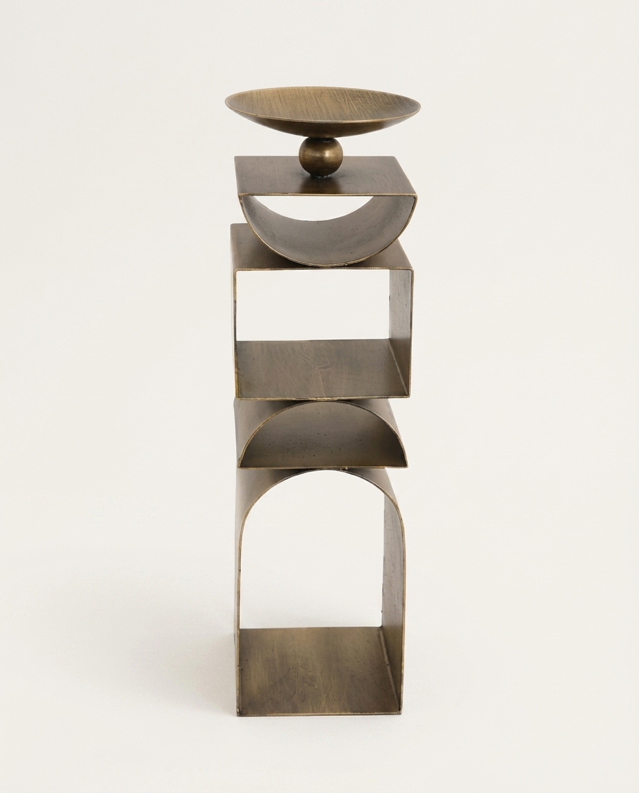 Casti&ccedil;al Geometria lll - image 0