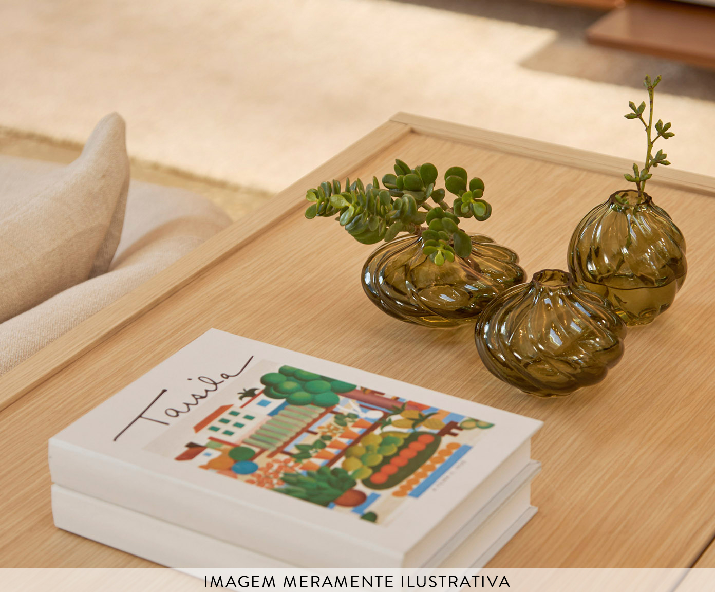 Livro-Caixa em Mdf e Canvas A Feira - image 1