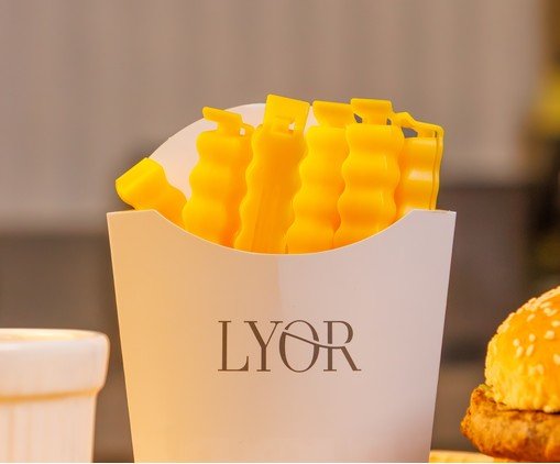 Jogo de Prendedores com Suporte French Fries Bege e Amarelo image number 4