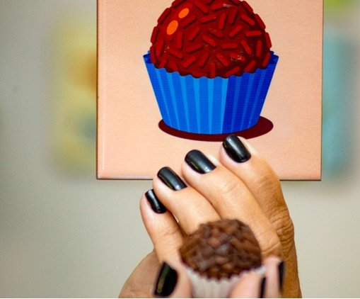 Mini Azulejo Decorativo Brigadeiro - image 1
