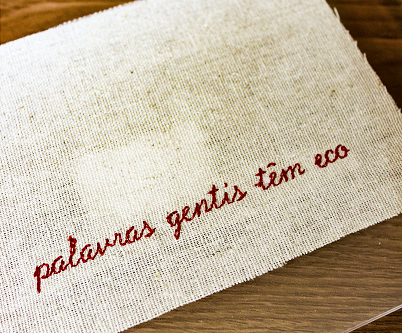 Quadro em Acr&iacute;lico "Palavras Gentis tem Eco" image number 2