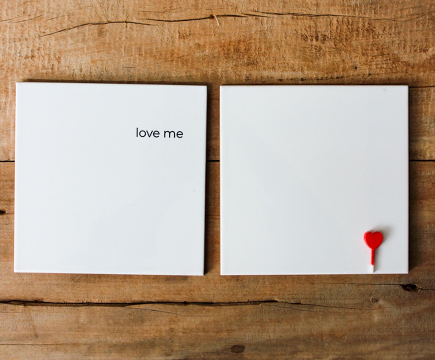 Jogo de Azulejos "Love Me" image number 1