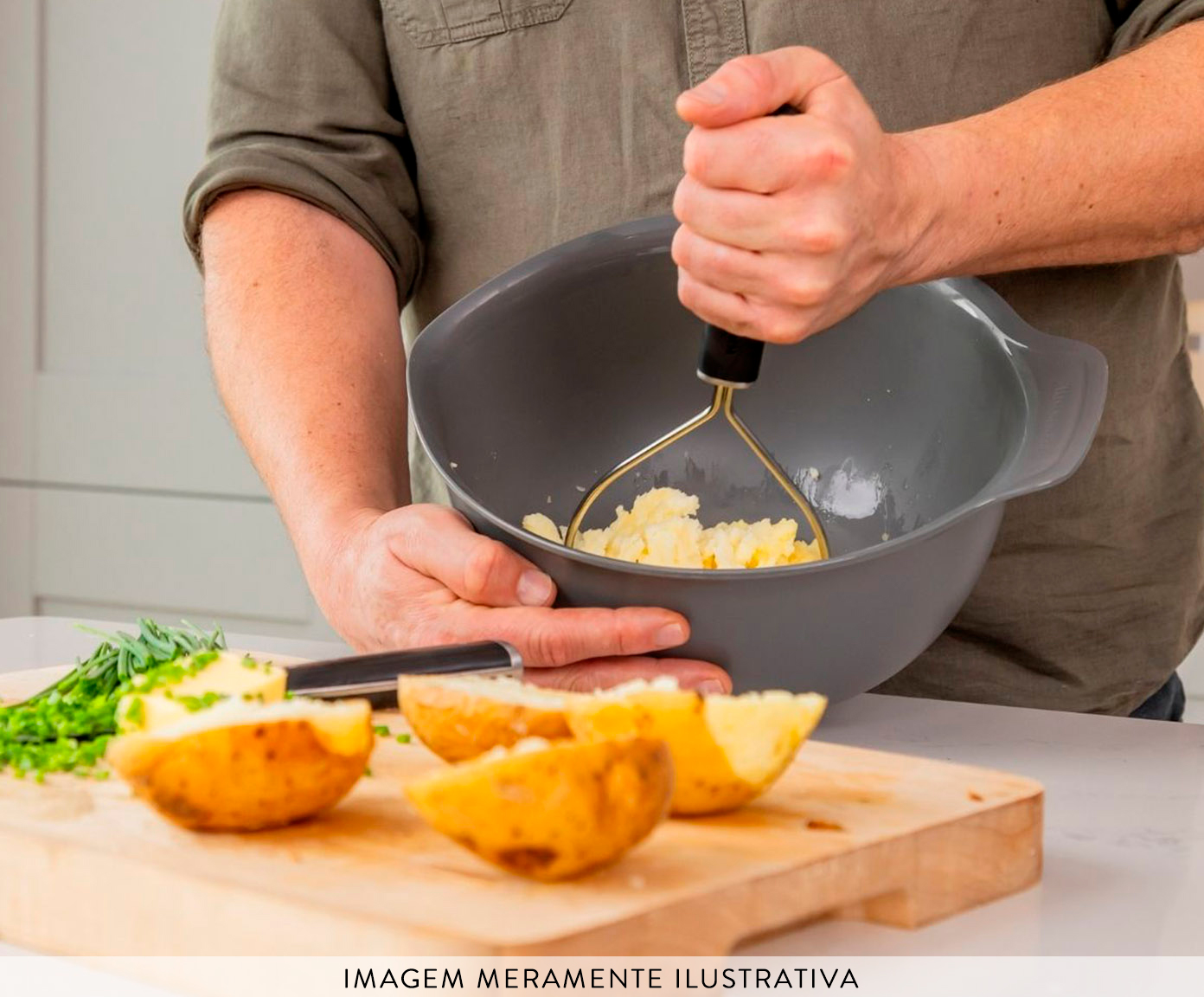 Amassador de Batata Profissional Kitchenaid Preto image number 5
