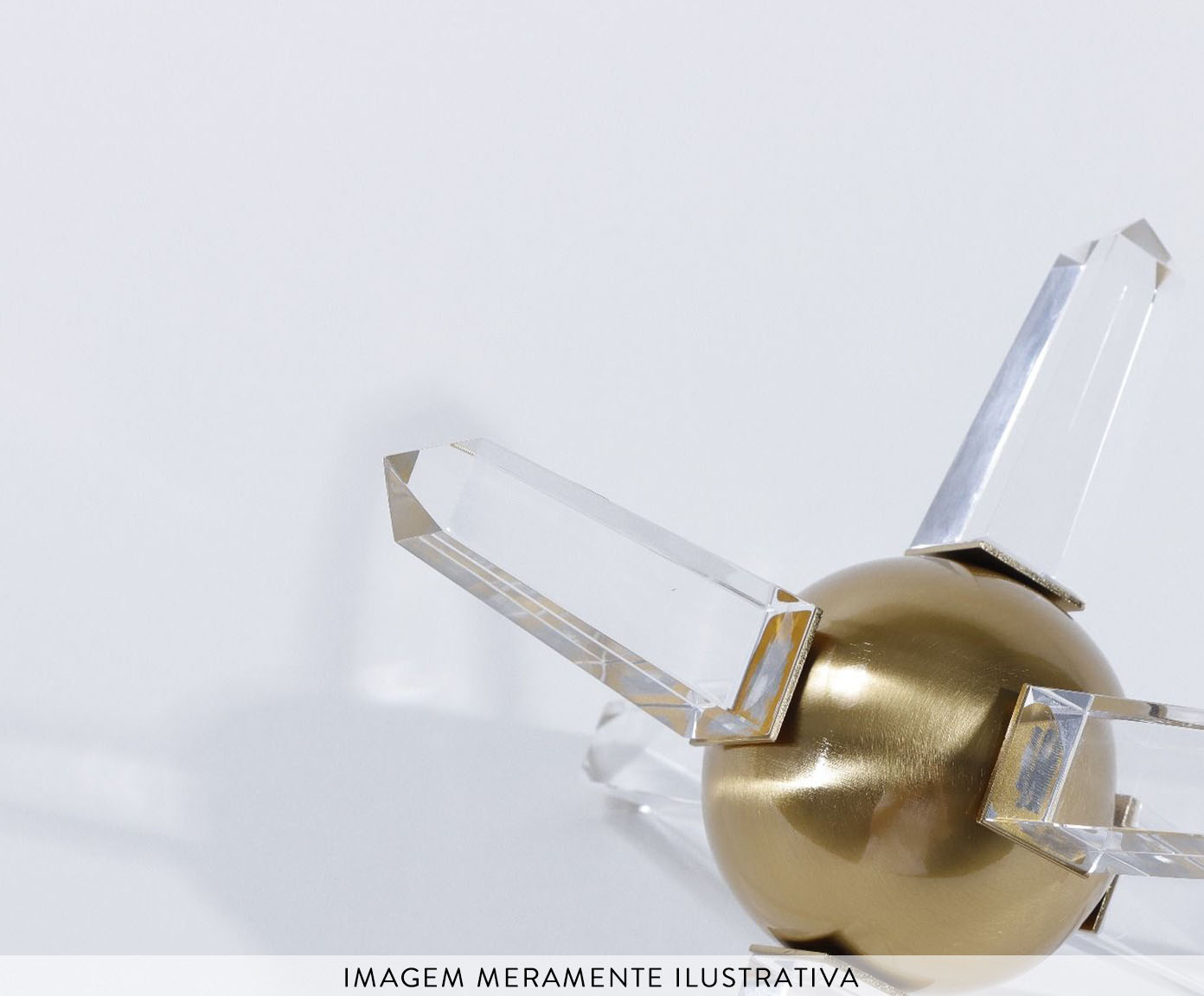 Adorno em Cristal Outgoing Dourado image number 1
