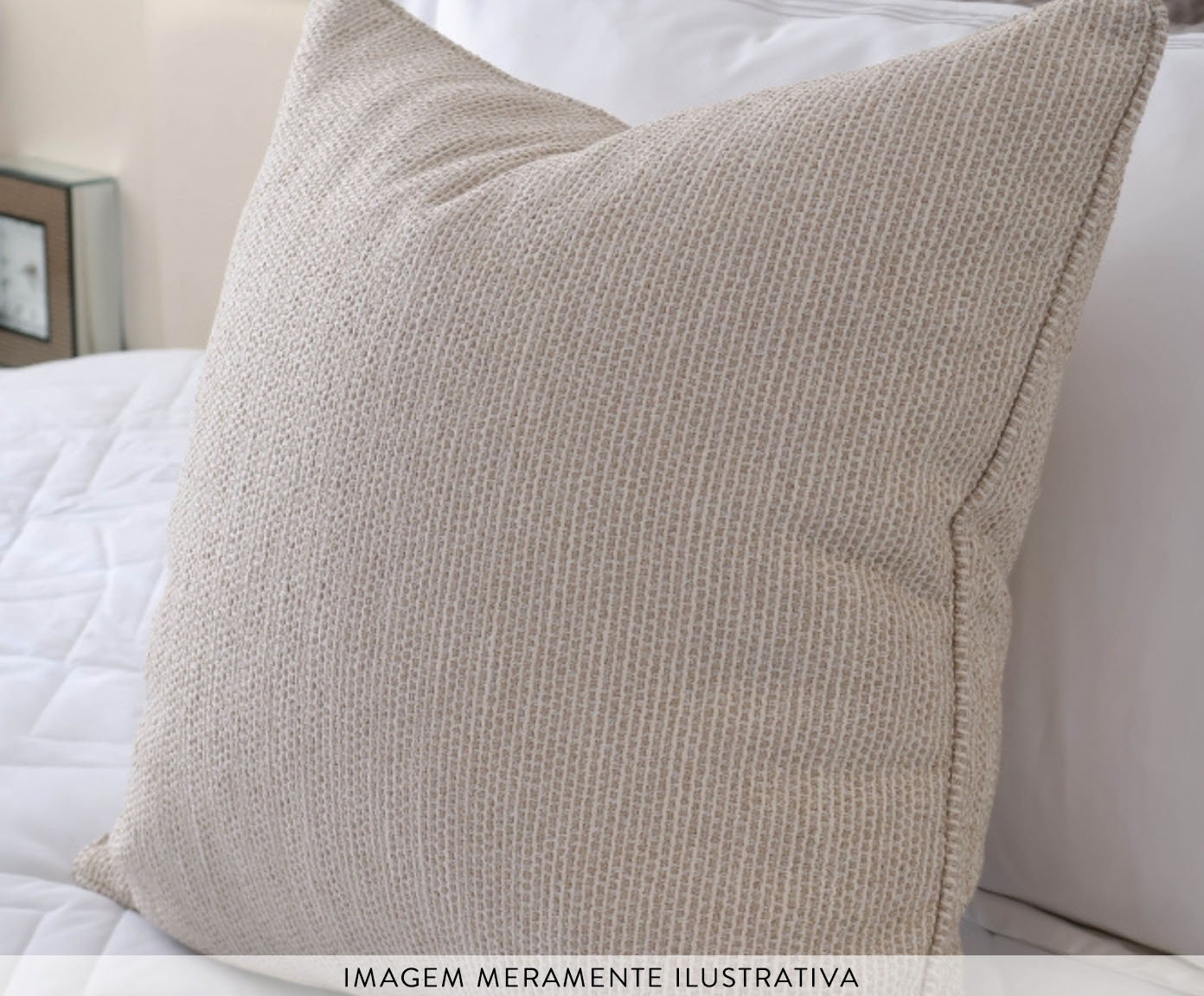 Almofada em Linho Tramado com Detalhe em Vivo Off White e Cru image number 2