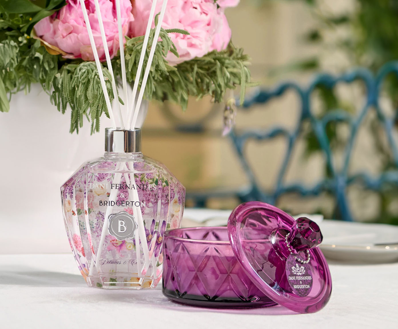 Vela Perfumada Pe&ocirc;nias e Ch&aacute;s image number 2