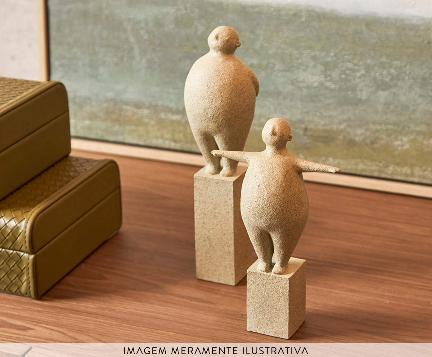 Escultura Pessoa em Polirresina - image 1