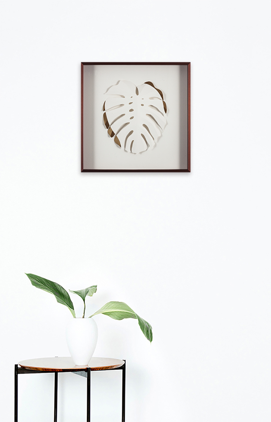 Quadro com Vidro Folha Branco e Dourado image number 1