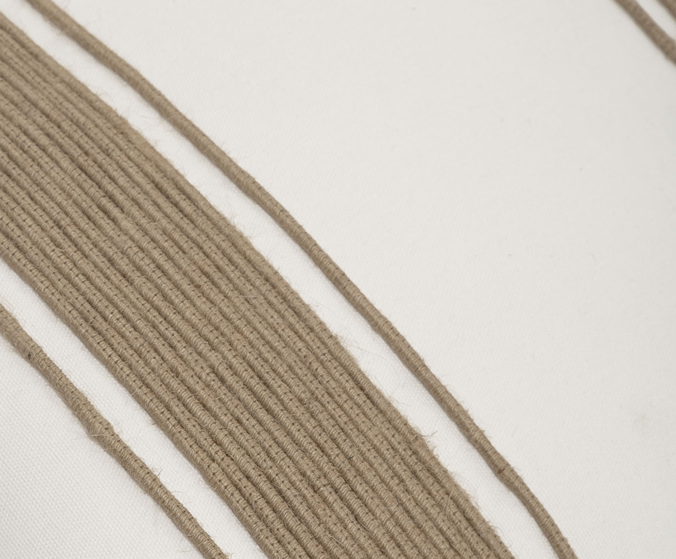 Capa de Almofada Algod&atilde;o com Juta Listrada Off-White image number 3