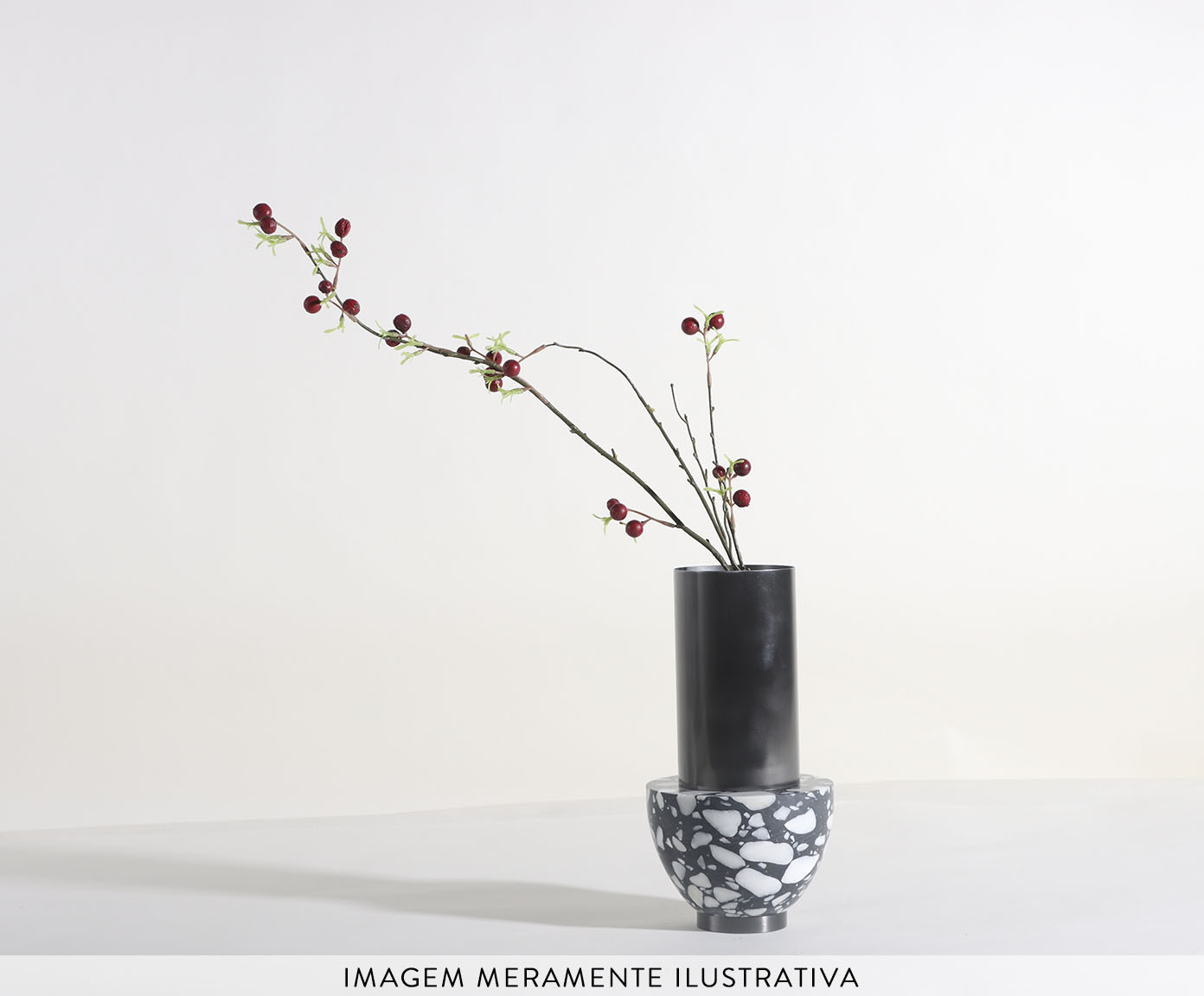 Vaso Adrien - Preto image number 1