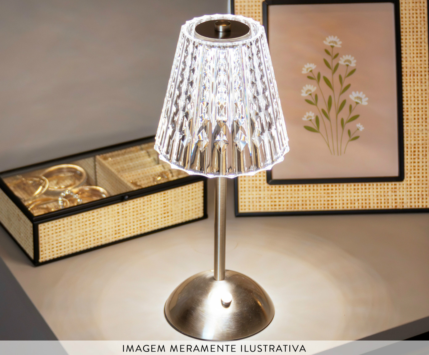 Lumin&aacute;ria de Mesa em Led Leumina Prateado image number 4