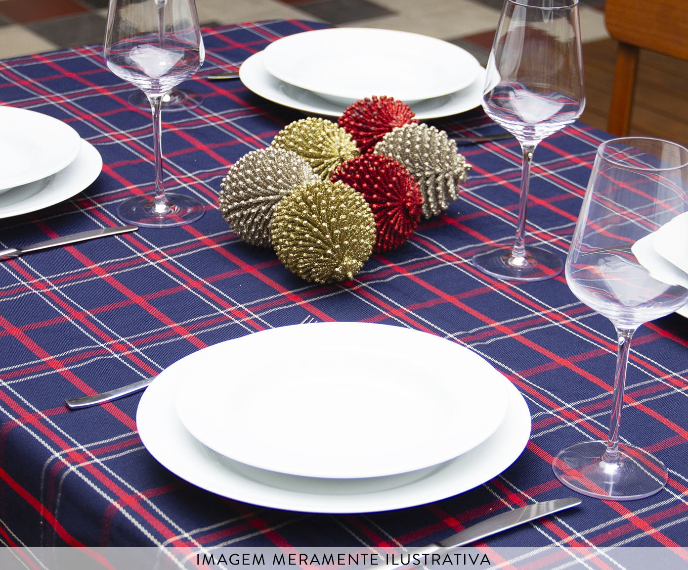 Toalha de Mesa Xadrez Azul e Vermelho image number 1