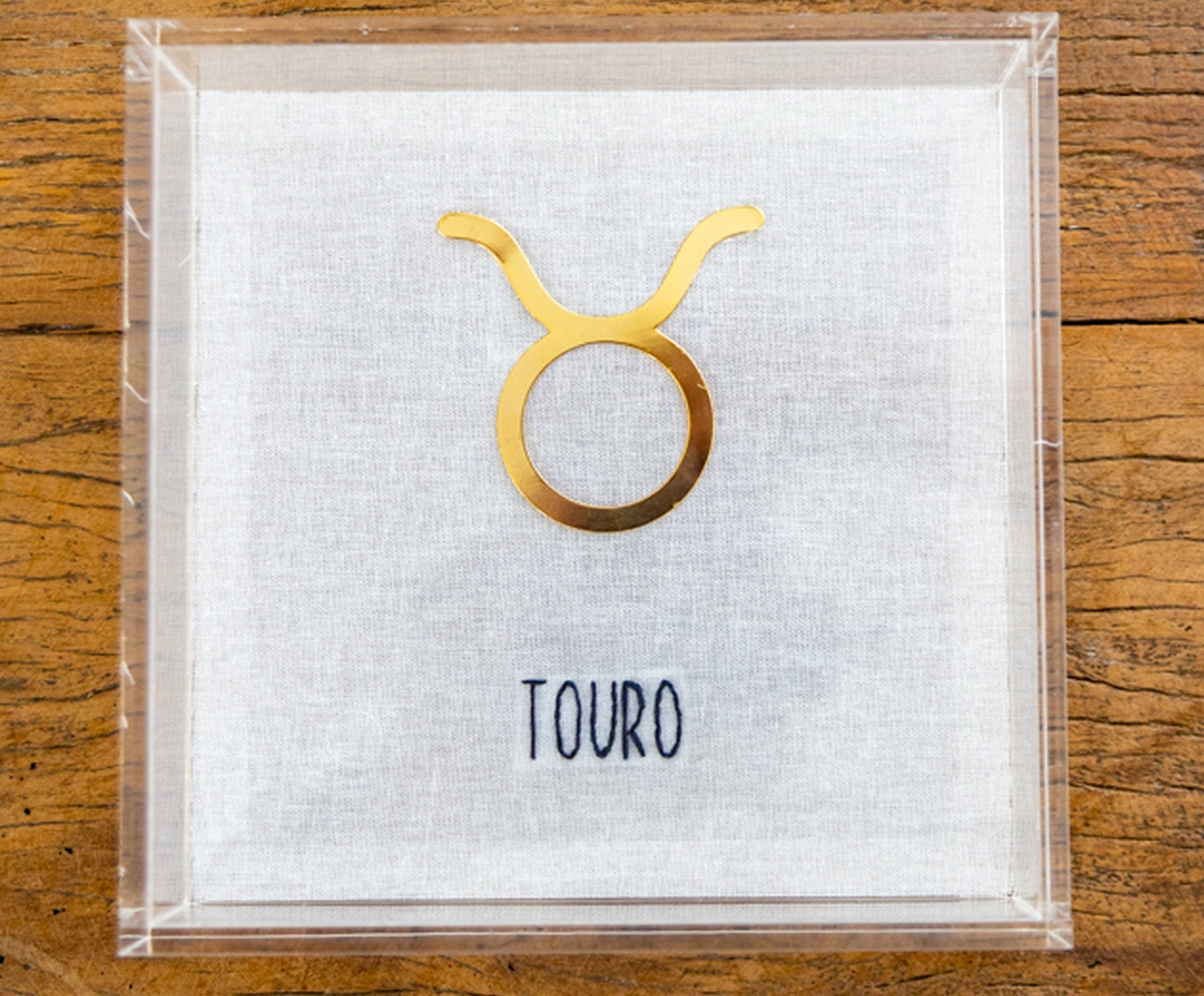 Quadro em Acr&iacute;lico "Signo Touro" image number 1
